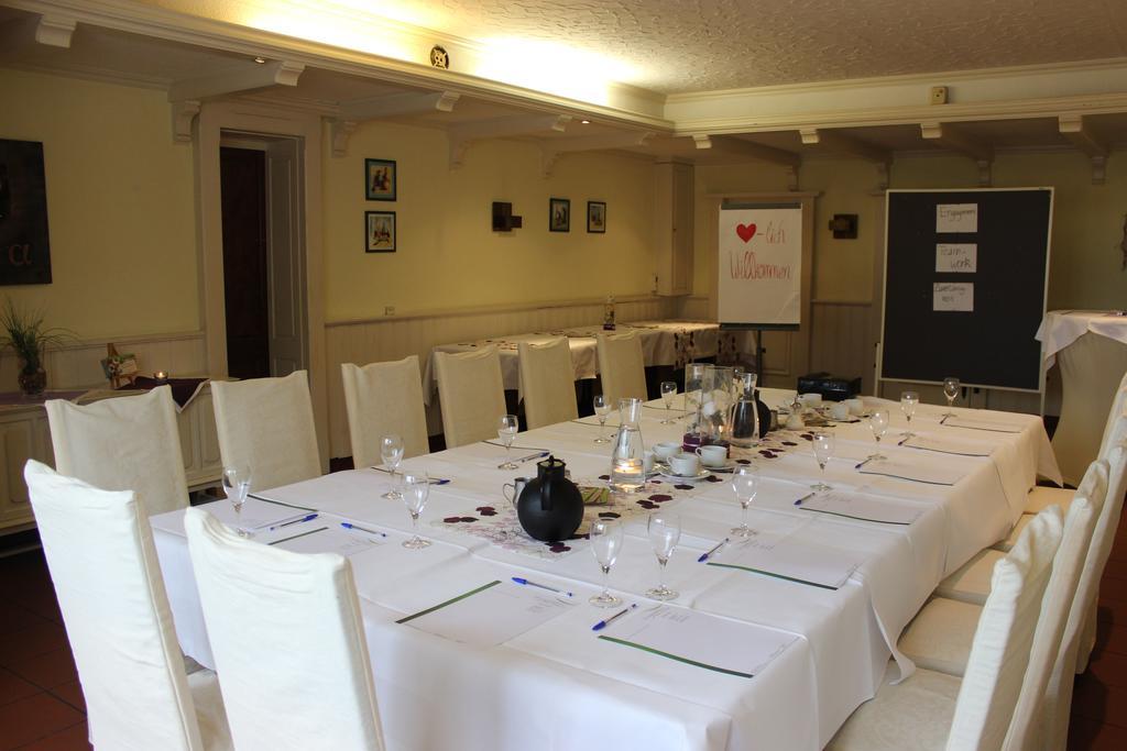 Hotel Dreimaedelhaus Espelkamp-Mittwald Zewnętrze zdjęcie