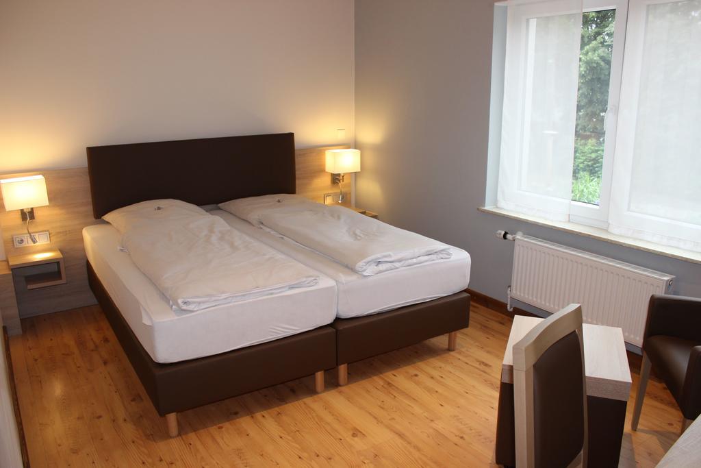 Hotel Dreimaedelhaus Espelkamp-Mittwald Zewnętrze zdjęcie